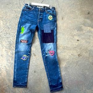 Billionaire club men Jean